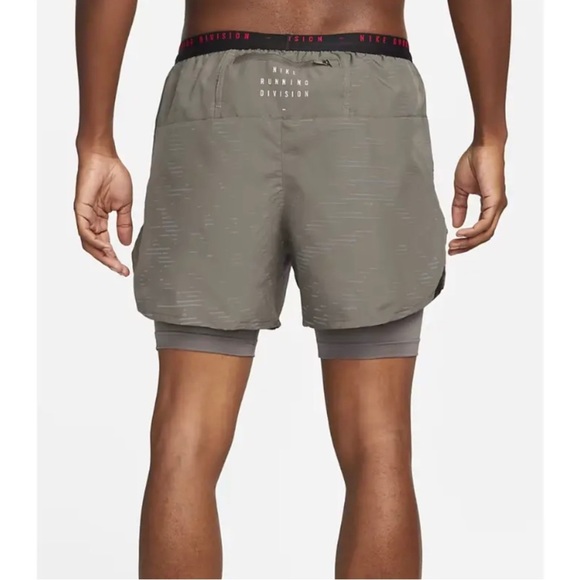 Nike Dri-FIT Run Division Flex Stride Men's 2-In-1 5" Running Shorts DM4634-289 - Picture 3 of 7